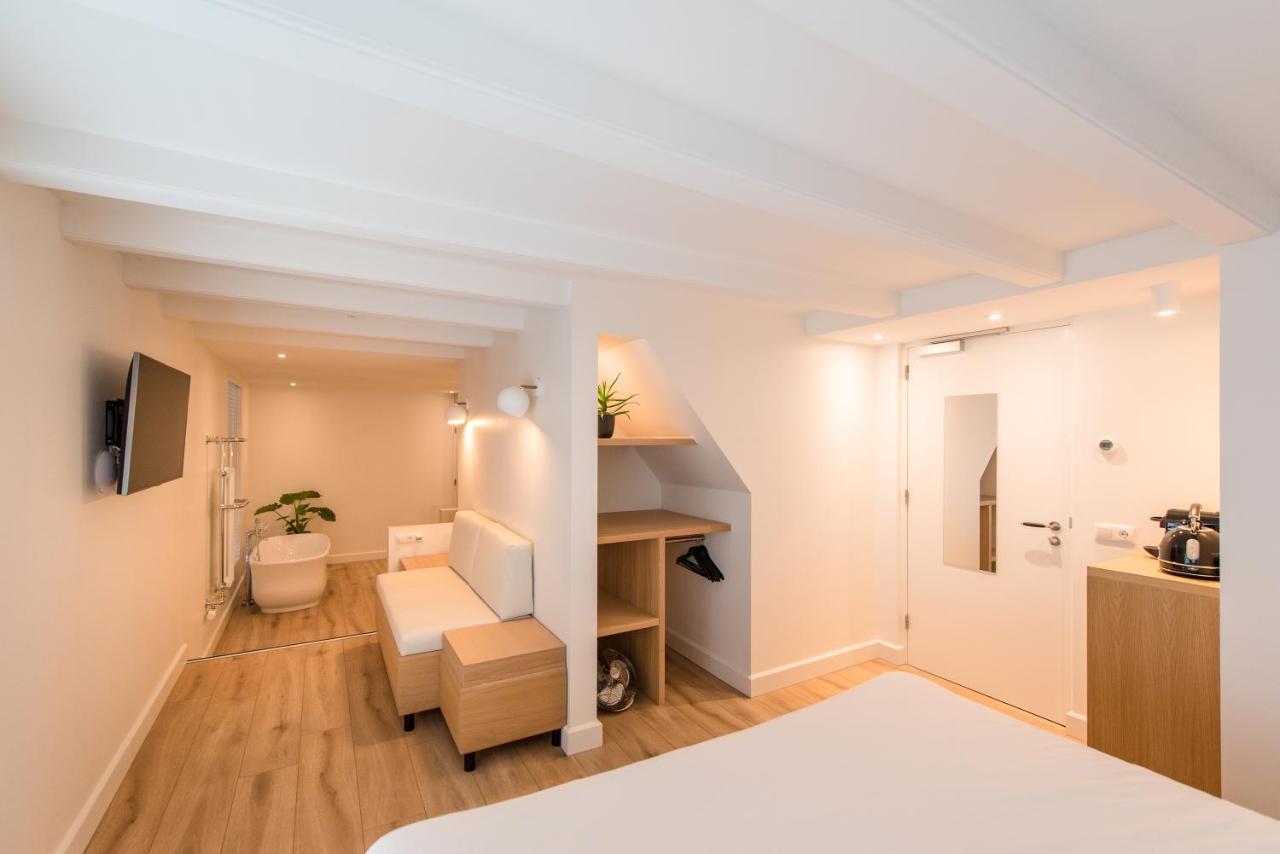 Fietshotel Zee Van Tijd โฮลเวิร์ด ภายนอก รูปภาพ