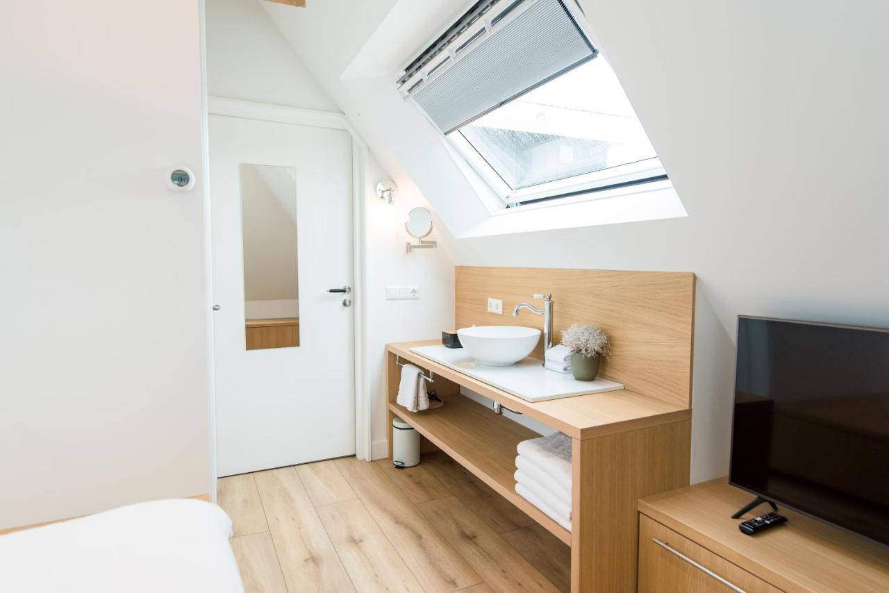 Fietshotel Zee Van Tijd โฮลเวิร์ด ภายนอก รูปภาพ