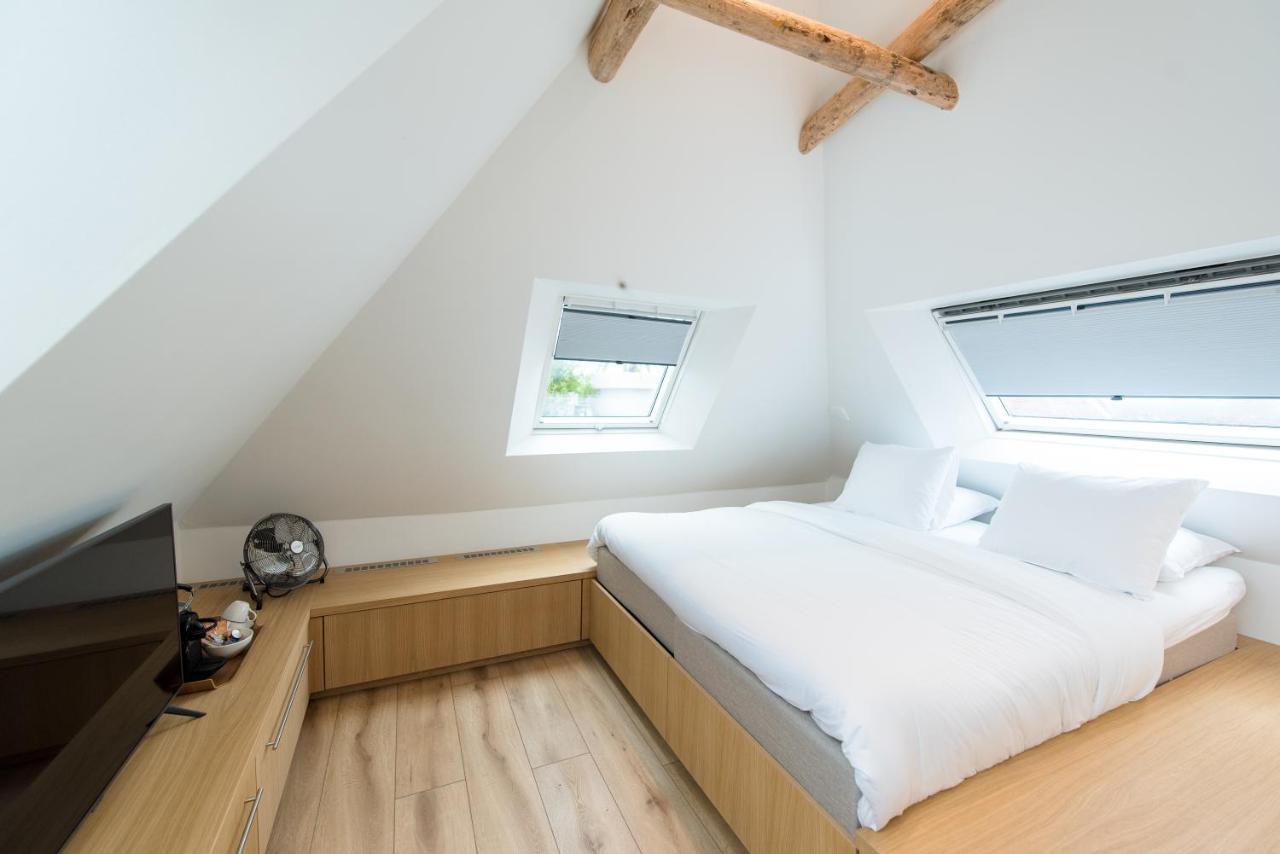 Fietshotel Zee Van Tijd โฮลเวิร์ด ภายนอก รูปภาพ
